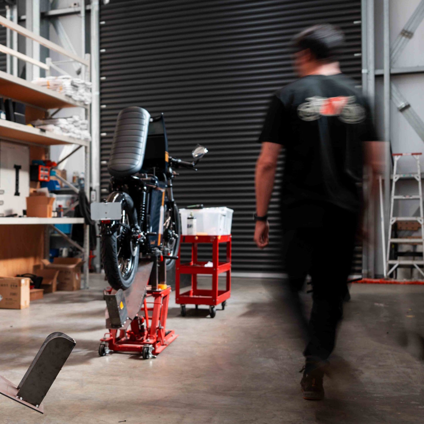 FTN Tee - Classic Red Streetdog